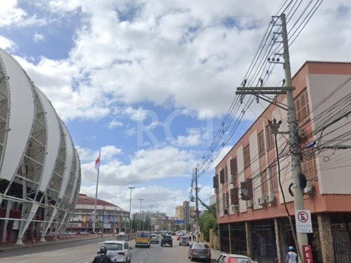 Loja à venda com 47m² no bairro Menino Deus em Porto Alegre - Foto 1