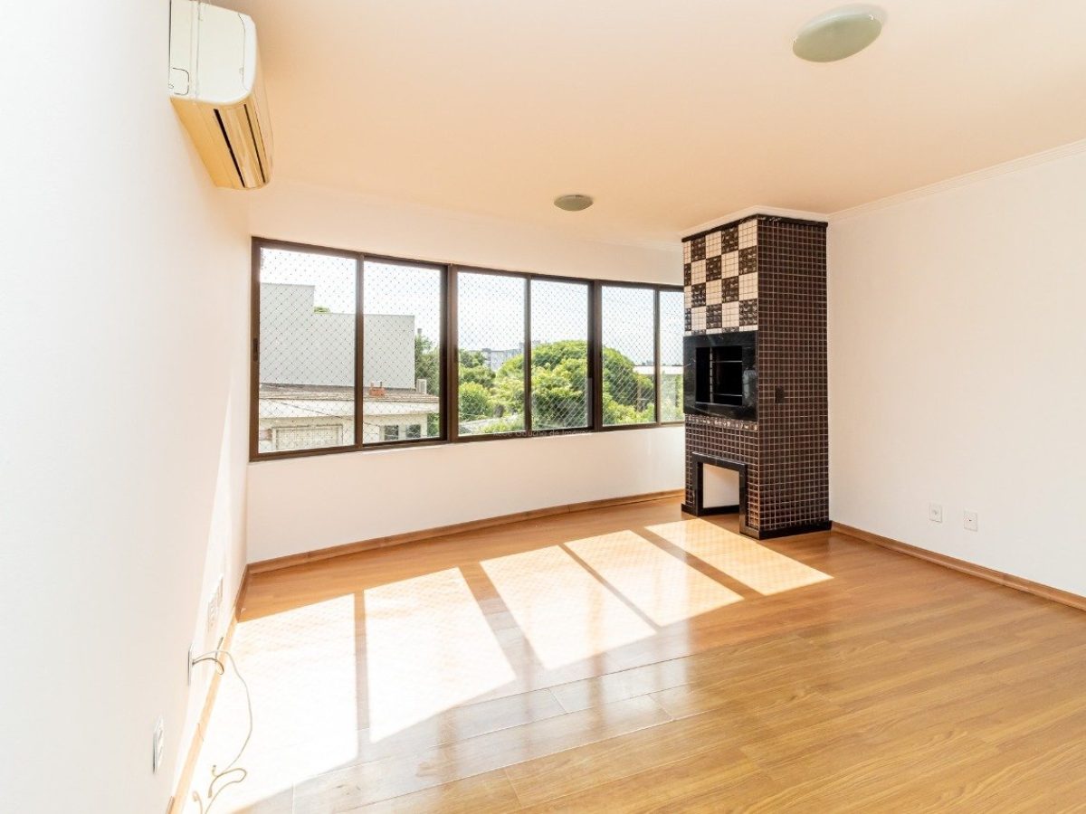 Apartamento à venda com 84m², 2 quartos, 1 suíte, 1 vaga no bairro Vila Ipiranga em Porto Alegre - Foto 1