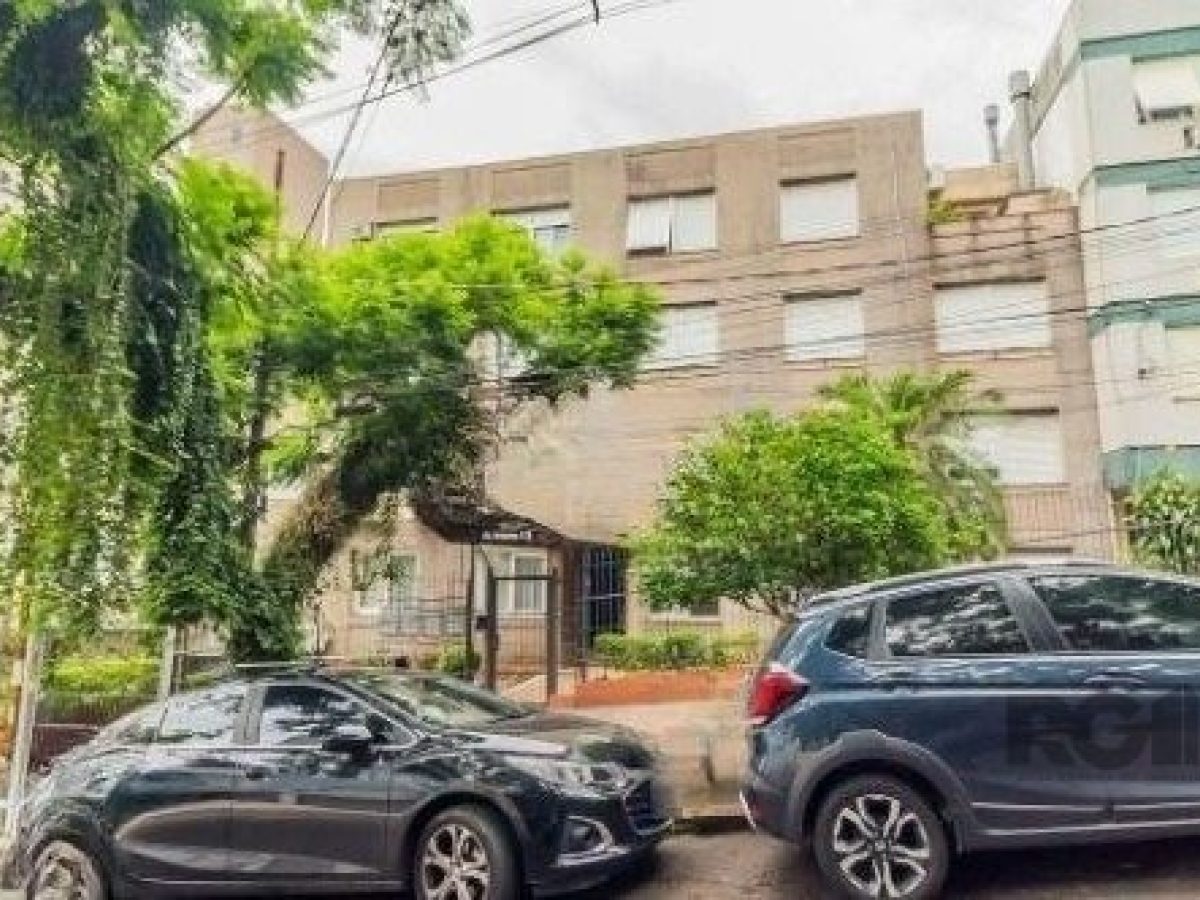 Apartamento à venda com 109m², 3 quartos, 1 suíte, 2 vagas no bairro Bom Fim em Porto Alegre - Foto 1