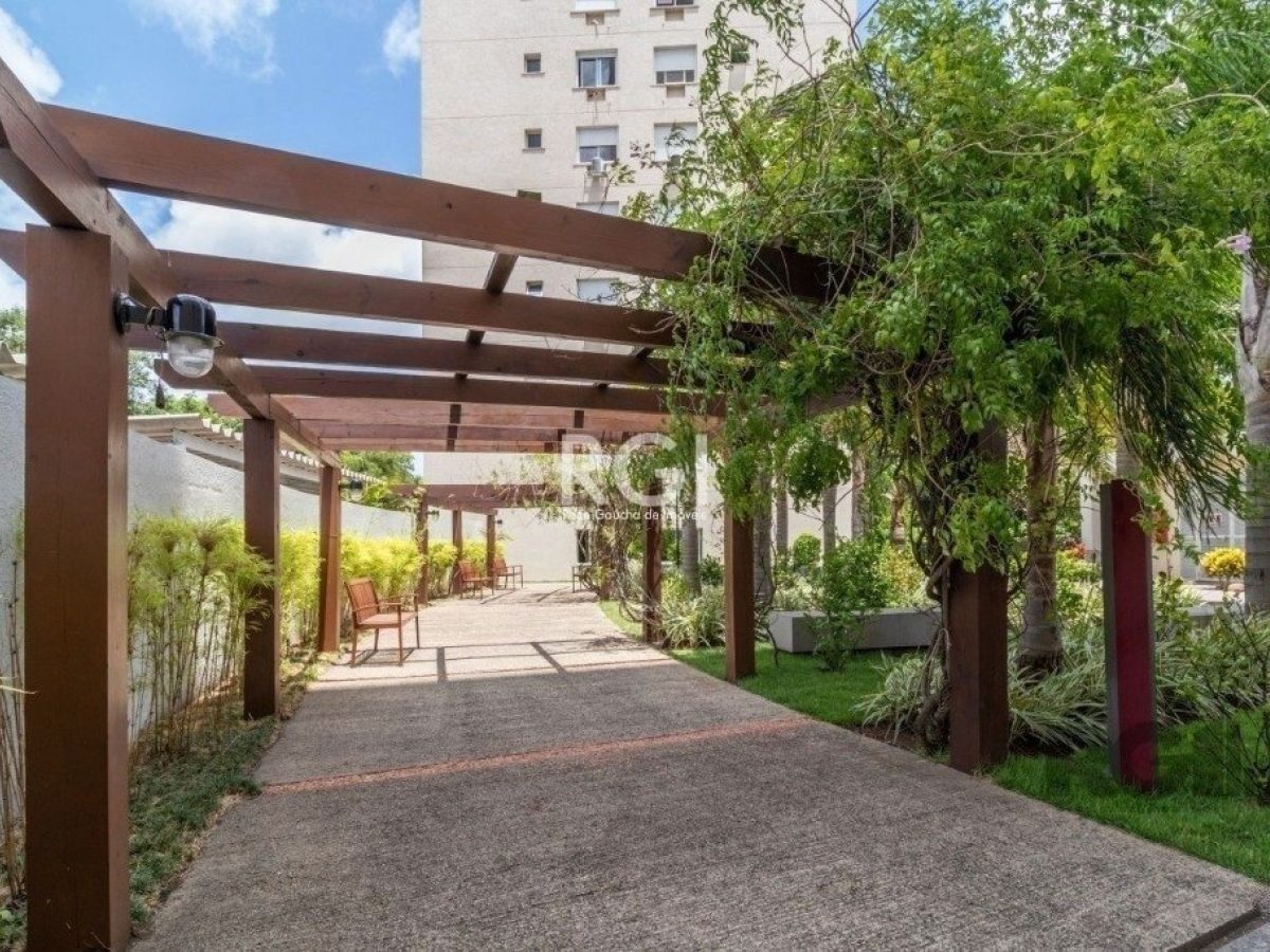 Apartamento à venda com 68m², 3 quartos, 1 suíte, 1 vaga no bairro Jardim Lindóia em Porto Alegre - Foto 1