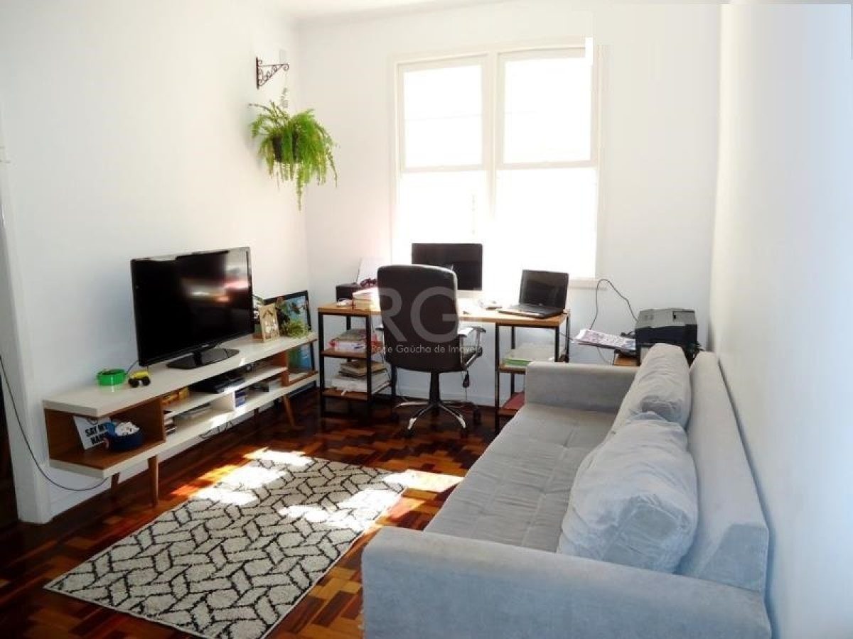 Apartamento à venda com 71m², 3 quartos no bairro São Geraldo em Porto Alegre - Foto 1