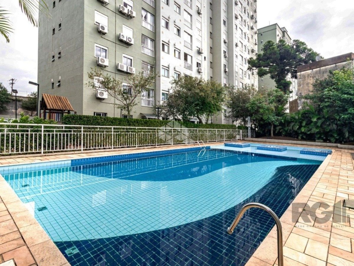 Apartamento à venda com 48m², 2 quartos, 1 vaga no bairro Glória em Porto Alegre - Foto 1