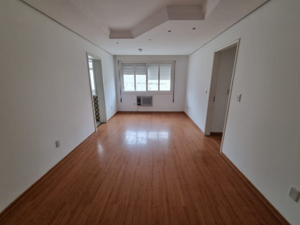 Apartamento à venda com 55m², 2 quartos, 1 vaga no bairro Partenon em Porto Alegre - Foto 1