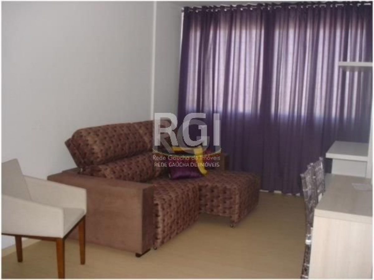 Apartamento à venda com 72m², 3 quartos, 1 suíte, 2 vagas no bairro São João em Porto Alegre - Foto 1