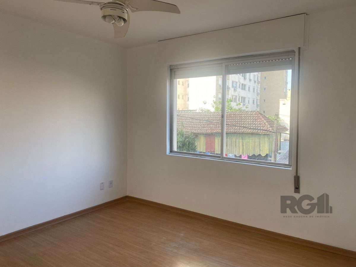 Apartamento à venda com 60m², 2 quartos, 1 vaga no bairro Santana em Porto Alegre - Foto 1