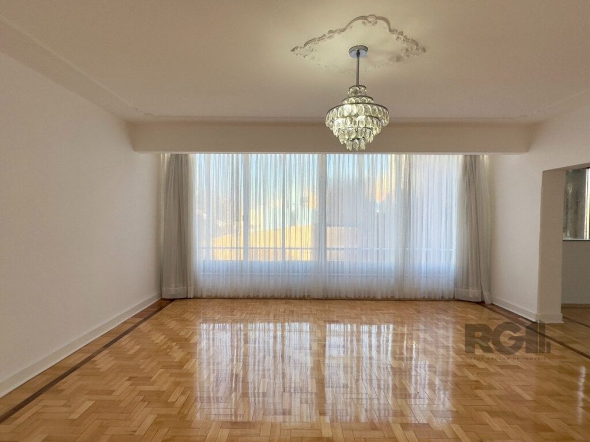 Apartamento à venda com 170m², 3 quartos, 1 suíte, 1 vaga no bairro Centro Histórico em Porto Alegre - Foto 1