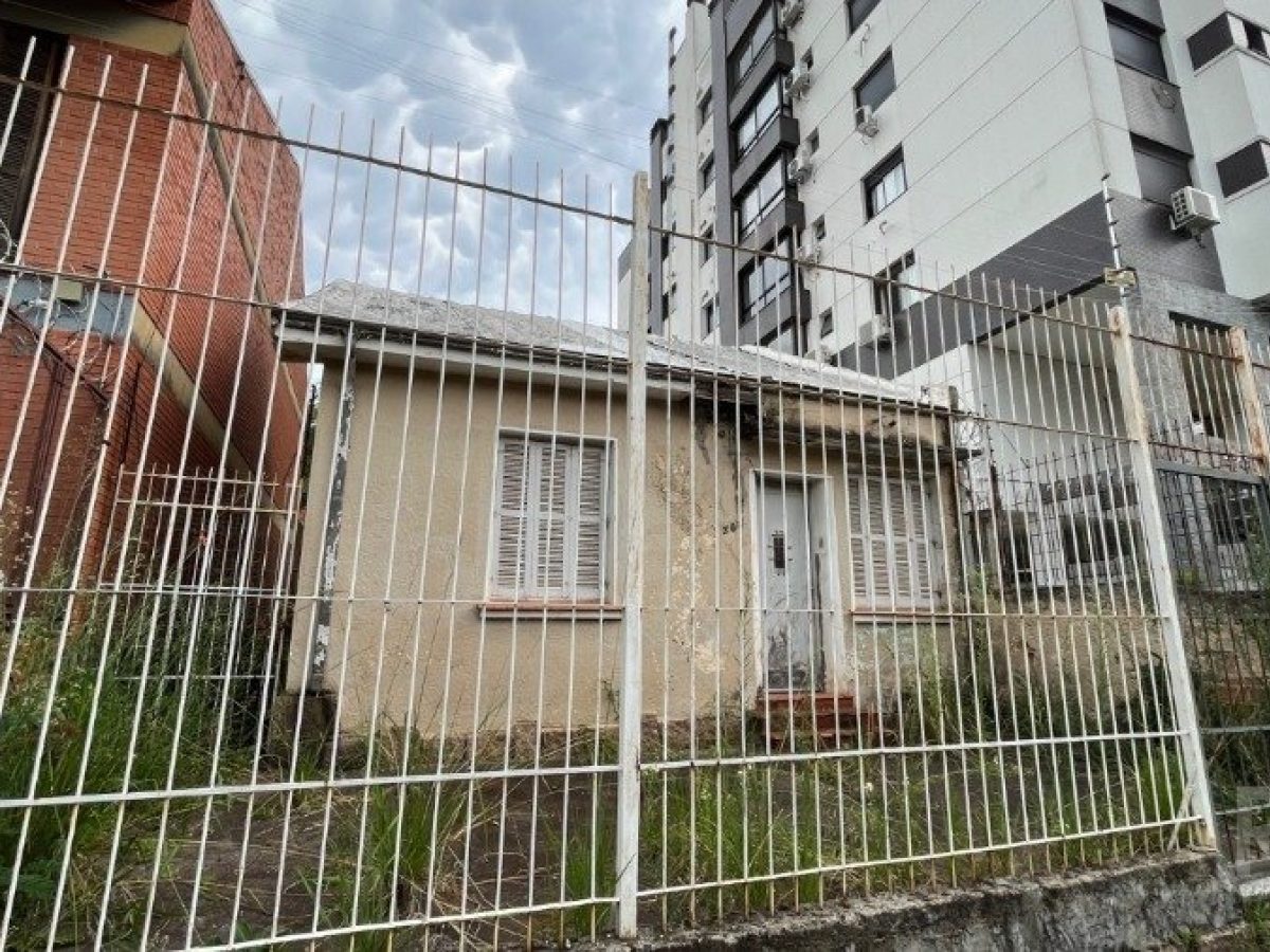 Casa à venda com 250m², 2 quartos no bairro Menino Deus em Porto Alegre - Foto 1