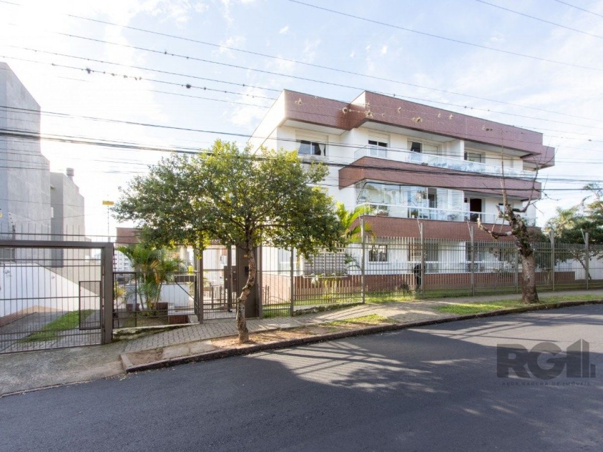 Apartamento à venda com 74m², 2 quartos, 1 suíte, 2 vagas no bairro Tristeza em Porto Alegre - Foto 1