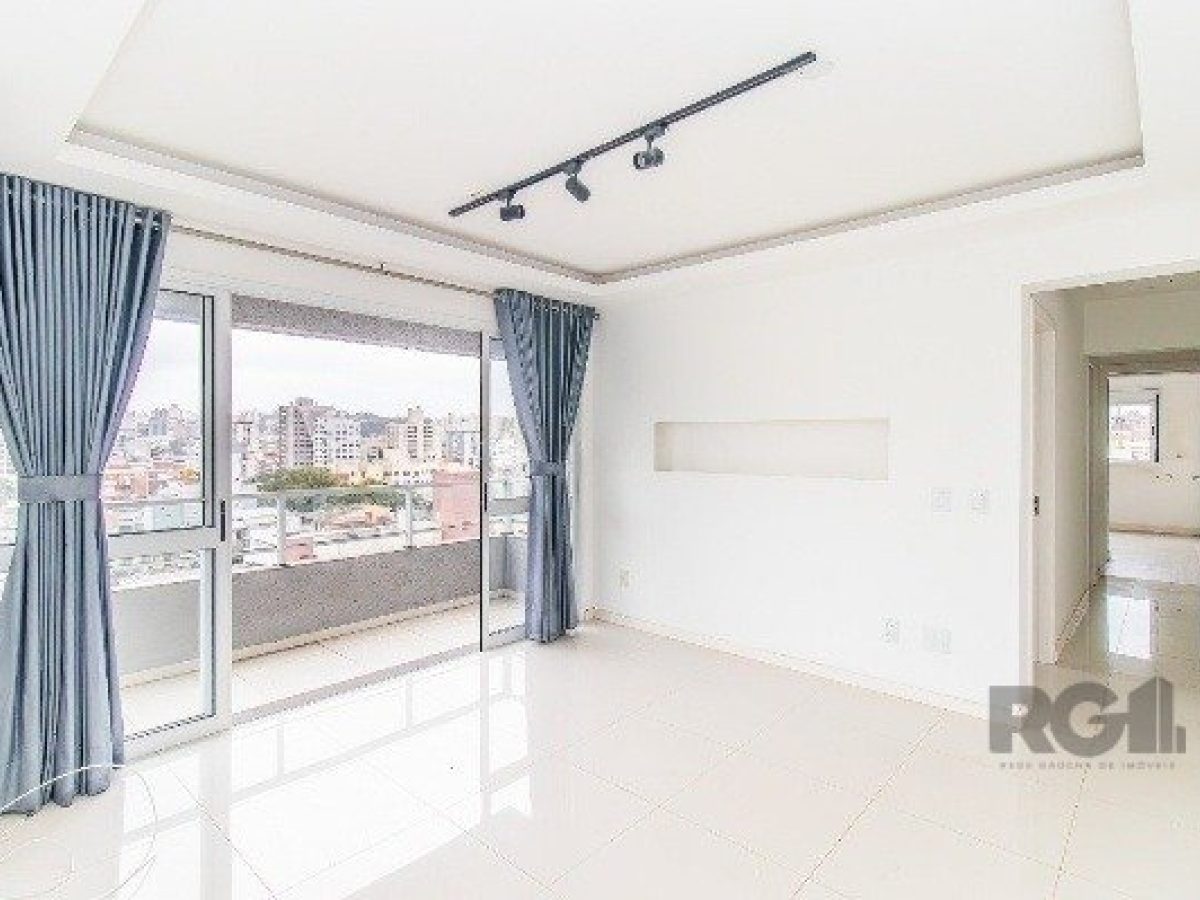 Apartamento à venda com 71m², 2 quartos, 1 suíte, 2 vagas no bairro Partenon em Porto Alegre - Foto 1