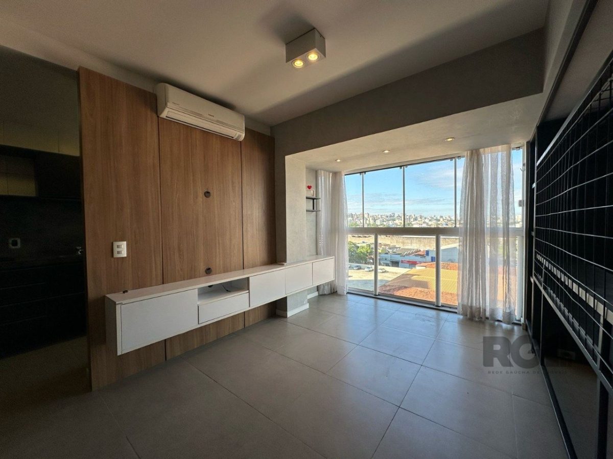 Apartamento à venda com 67m², 1 quarto, 1 suíte, 1 vaga no bairro São Geraldo em Porto Alegre - Foto 1