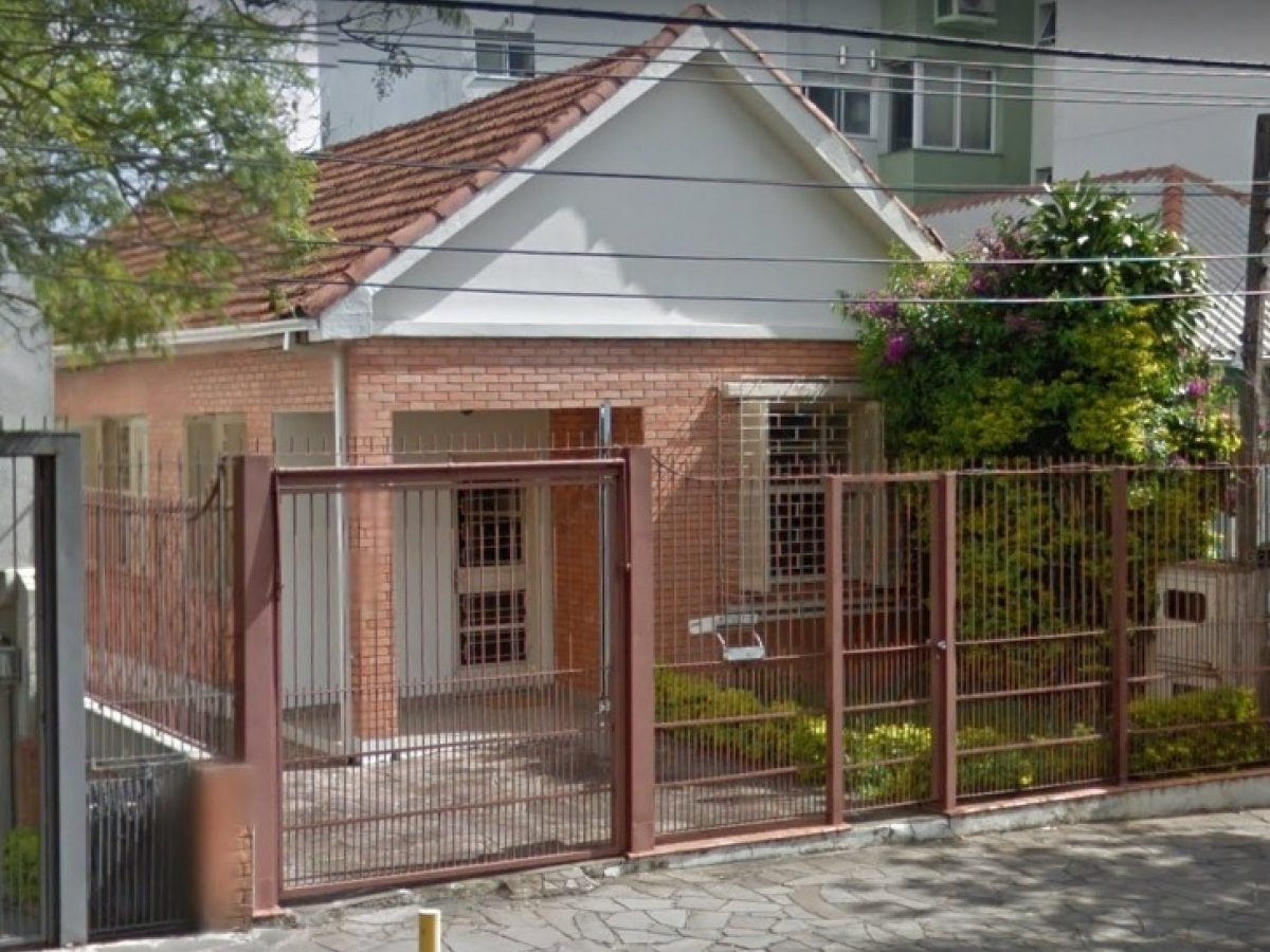 Casa à venda com 102m², 2 quartos, 1 suíte, 3 vagas no bairro Jardim Botânico em Porto Alegre - Foto 1