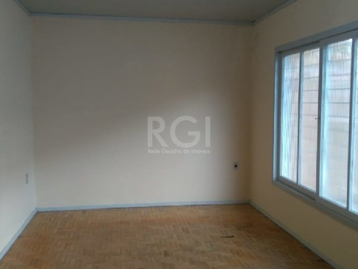 Casa à venda com 250m², 3 quartos, 1 suíte, 2 vagas no bairro Cristo Redentor em Porto Alegre - Foto 1