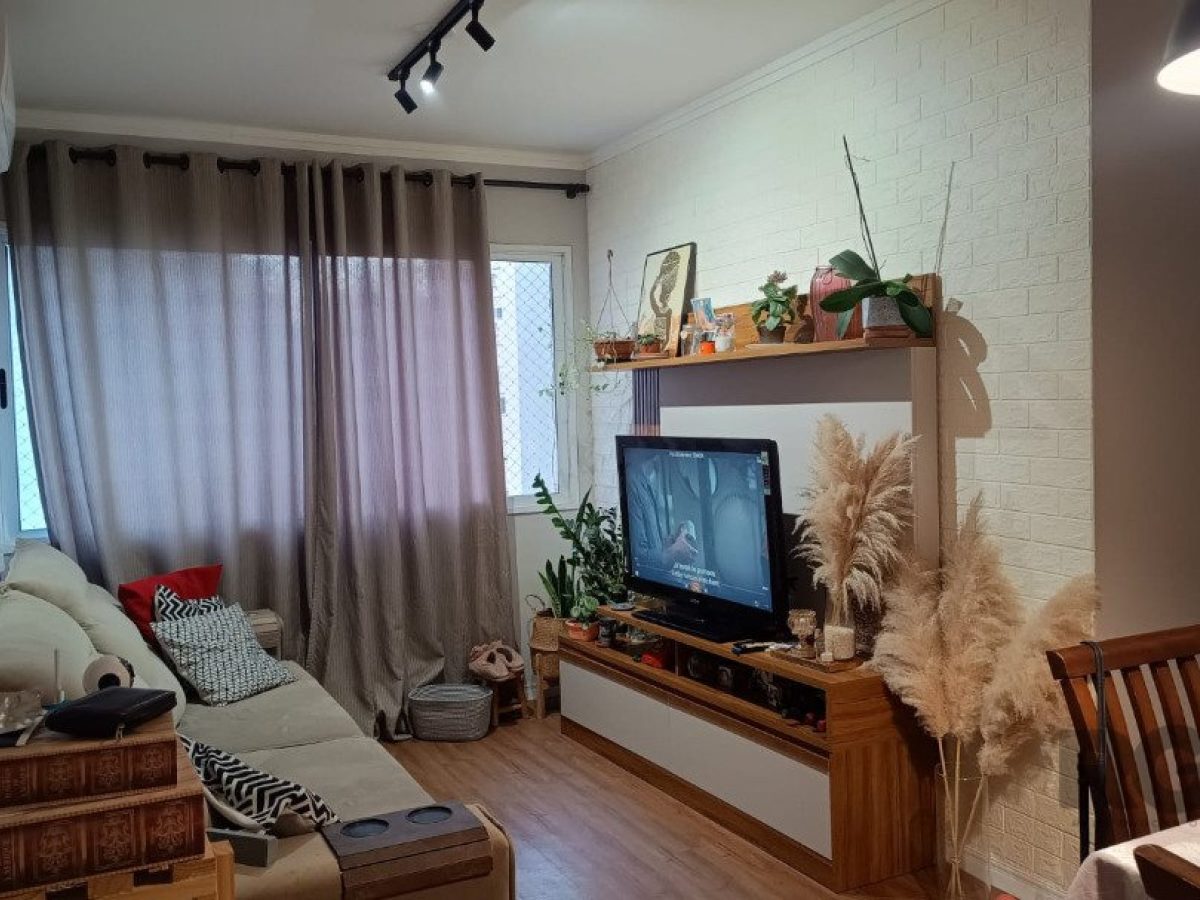 Apartamento à venda com 65m², 3 quartos, 1 suíte, 1 vaga no bairro Partenon em Porto Alegre - Foto 1