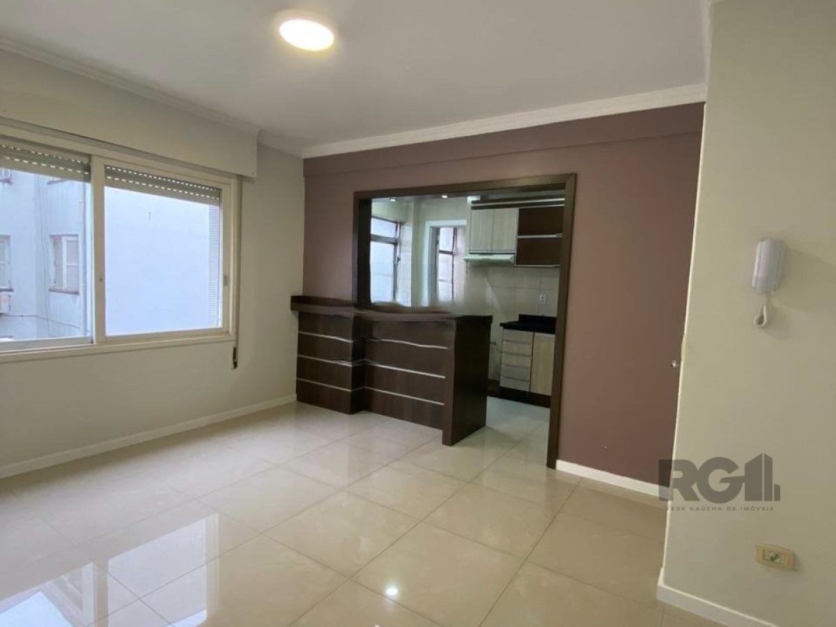 Apartamento à venda com 61m², 2 quartos, 1 vaga no bairro Rio Branco em Porto Alegre - Foto 1