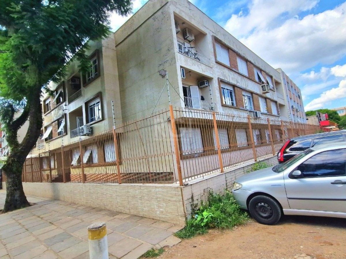 Apartamento à venda com 106m², 3 quartos, 1 suíte, 1 vaga no bairro Centro Histórico em Porto Alegre - Foto 1