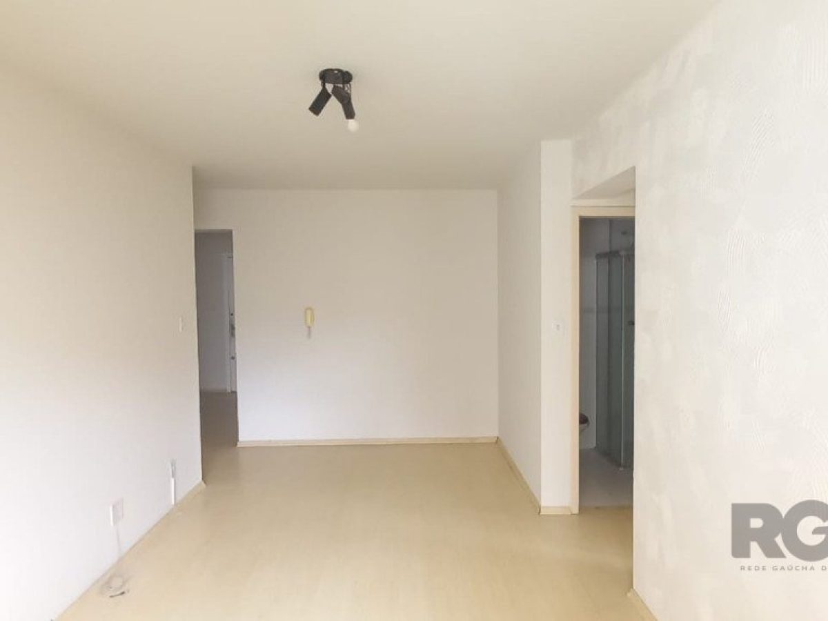 Apartamento à venda com 64m², 2 quartos no bairro Centro Histórico em Porto Alegre - Foto 1