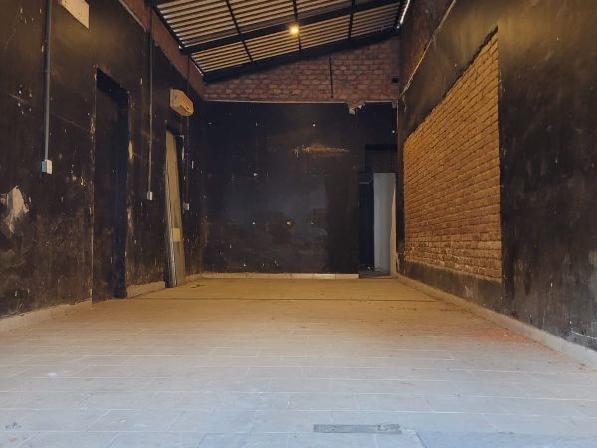 Predio à venda com 220m² no bairro Azenha em Porto Alegre - Foto 1