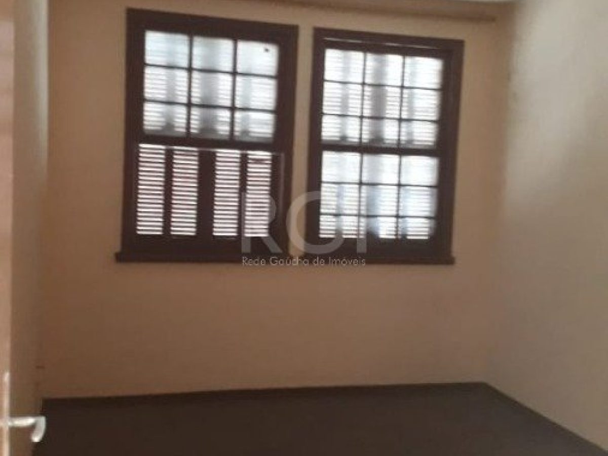 Apartamento à venda com 66m², 2 quartos no bairro Navegantes em Porto Alegre - Foto 1