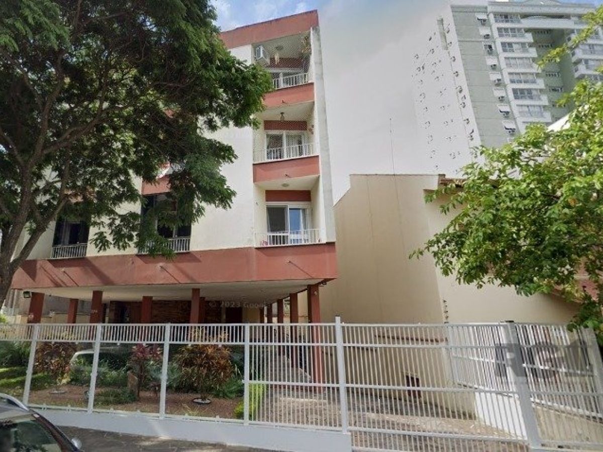 Apartamento à venda com 80m², 3 quartos, 1 vaga no bairro Petrópolis em Porto Alegre - Foto 1