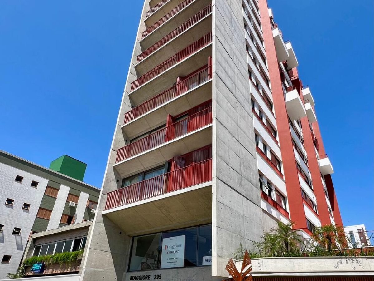 Apartamento à venda com 88m², 2 quartos, 2 suítes, 2 vagas no bairro Menino Deus em Porto Alegre - Foto 1