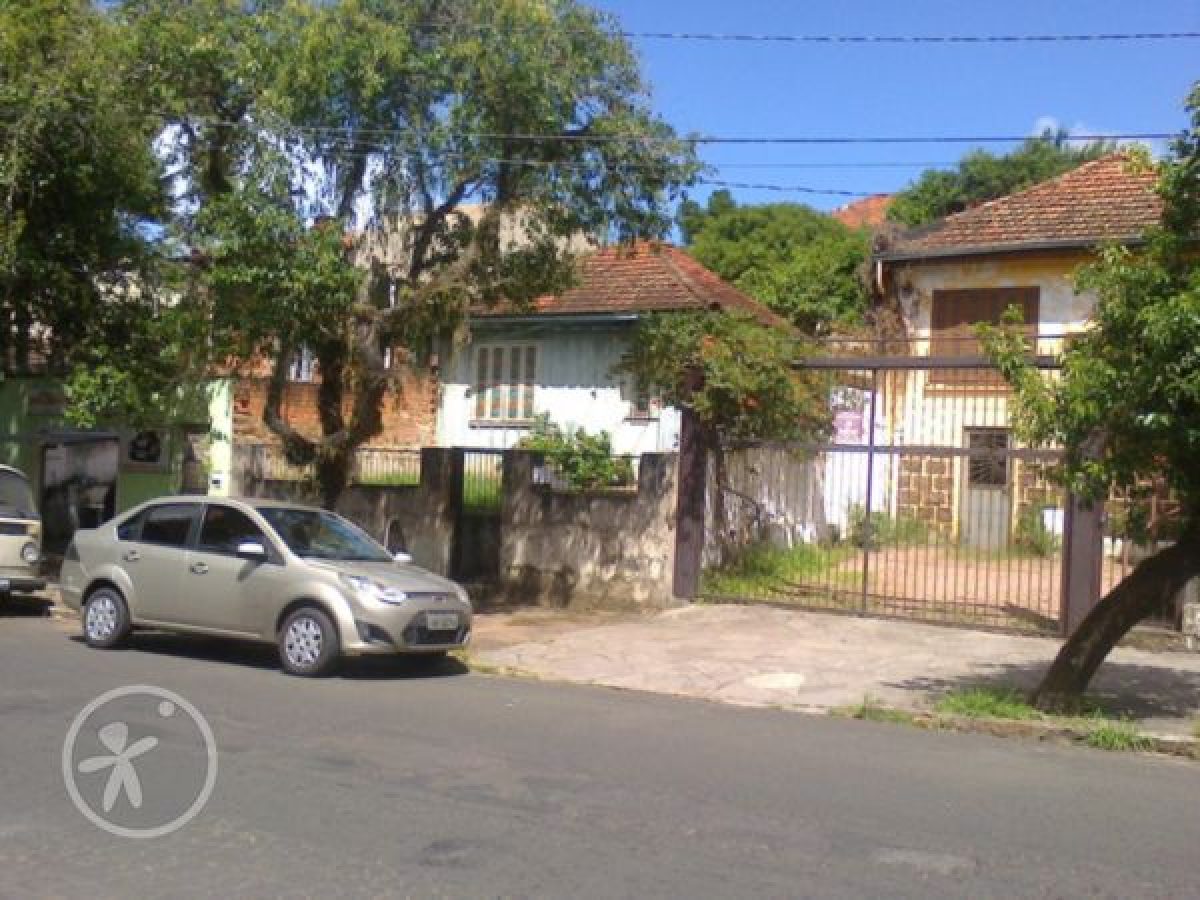 Casa à venda com 80m², 2 quartos, 3 vagas no bairro Petrópolis em Porto Alegre - Foto 1