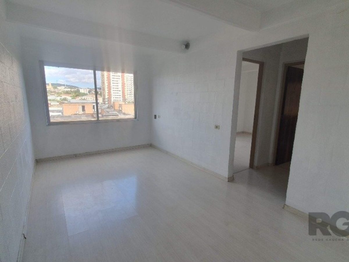 Apartamento à venda com 60m², 2 quartos no bairro Santana em Porto Alegre - Foto 1