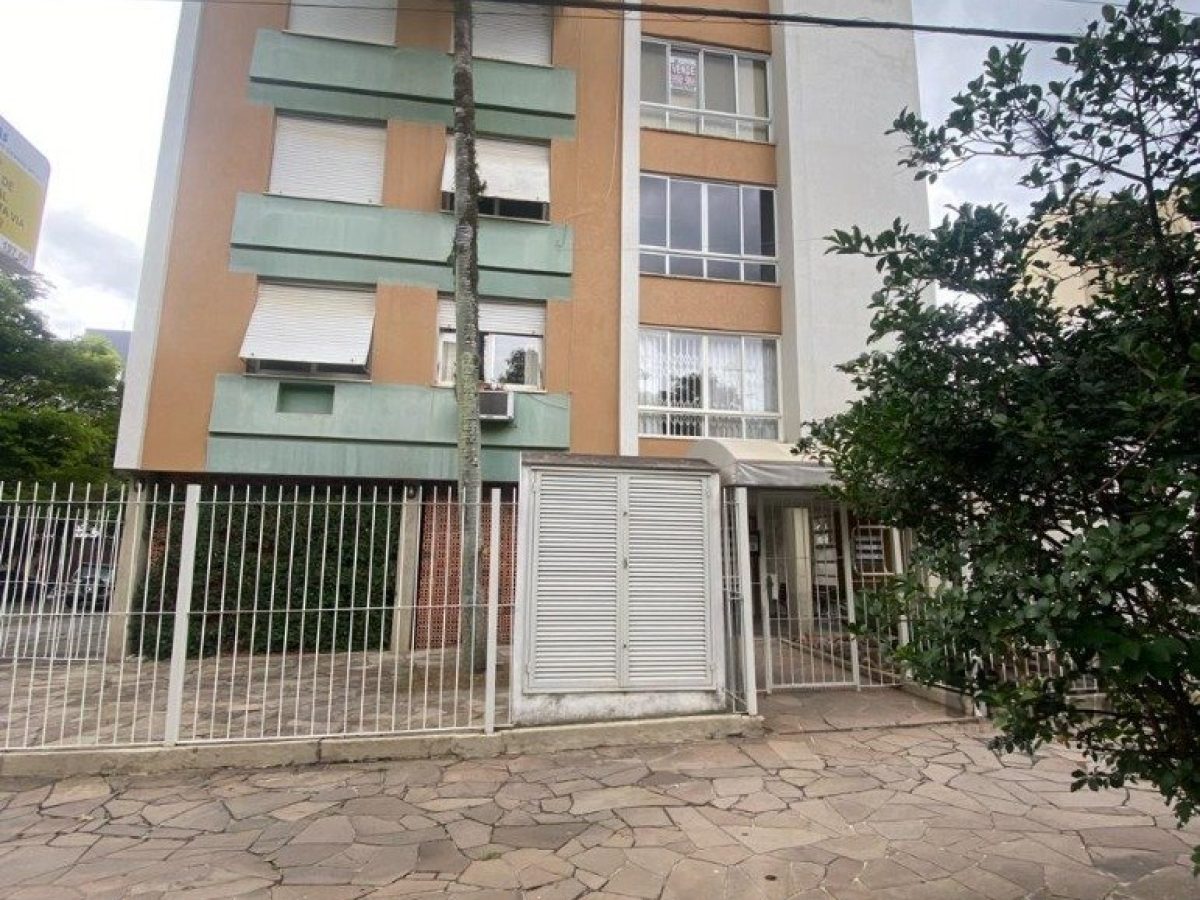 Apartamento à venda com 82m², 3 quartos, 6 vagas no bairro Auxiliadora em Porto Alegre - Foto 1