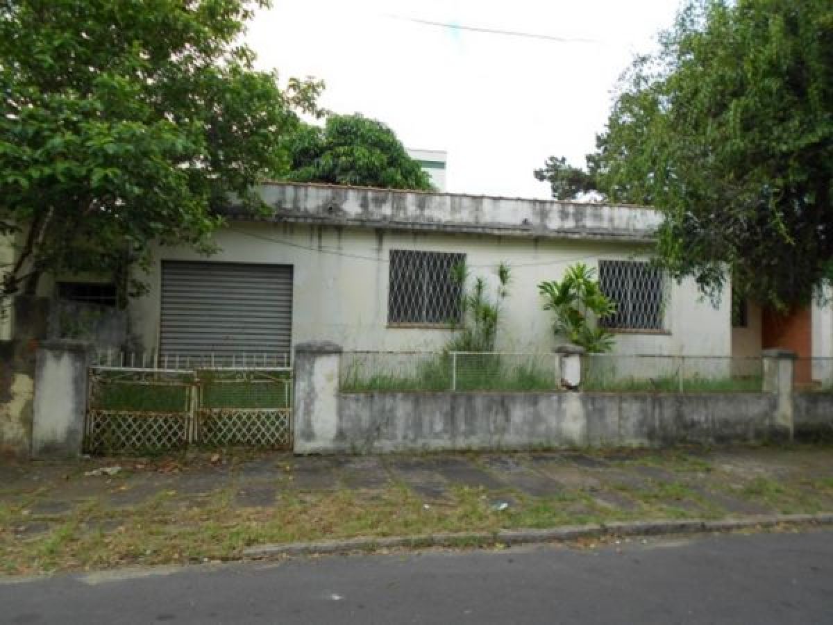 Casa à venda com 84m², 3 quartos no bairro Vila Ipiranga em Porto Alegre - Foto 1