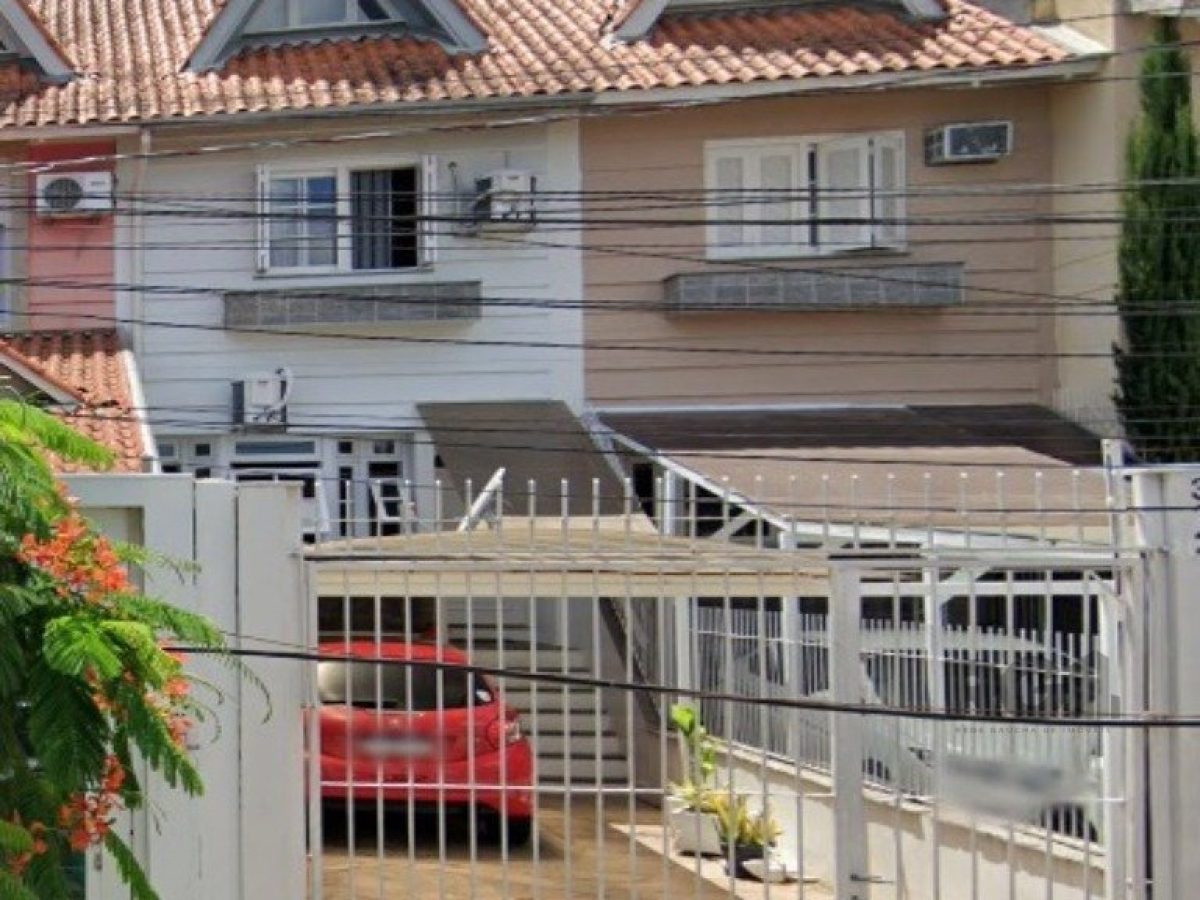 Casa à venda com 106m², 2 quartos, 1 suíte, 2 vagas no bairro Jardim Itu em Porto Alegre - Foto 1