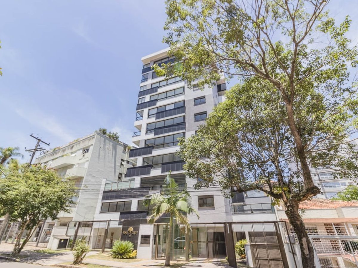 Apartamento à venda com 169m², 3 quartos, 1 suíte, 4 vagas no bairro Petrópolis em Porto Alegre - Foto 1