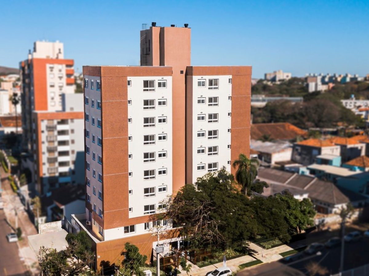 Apartamento à venda com 67m², 2 quartos, 1 suíte, 1 vaga no bairro Santana em Porto Alegre - Foto 1