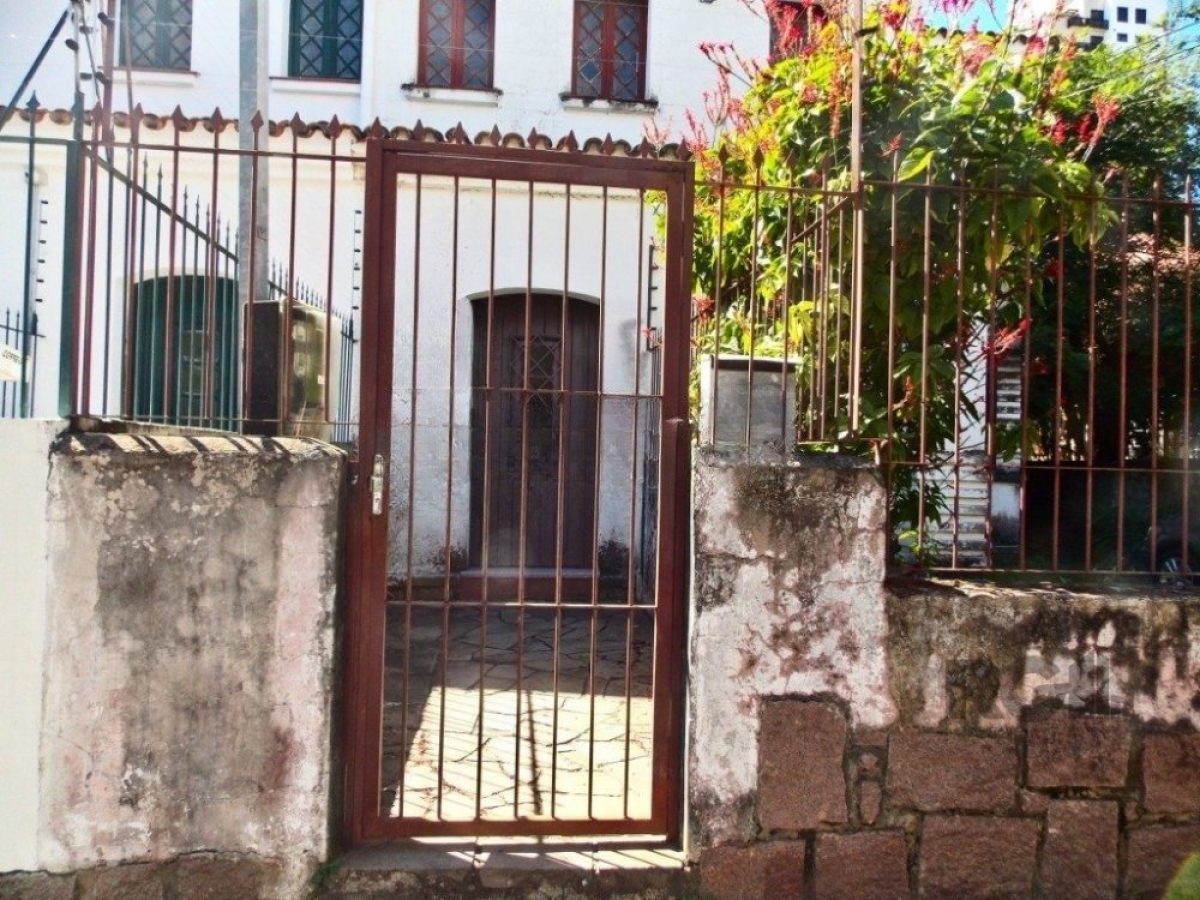 Casa à venda com 127m², 3 quartos no bairro Menino Deus em Porto Alegre - Foto 1