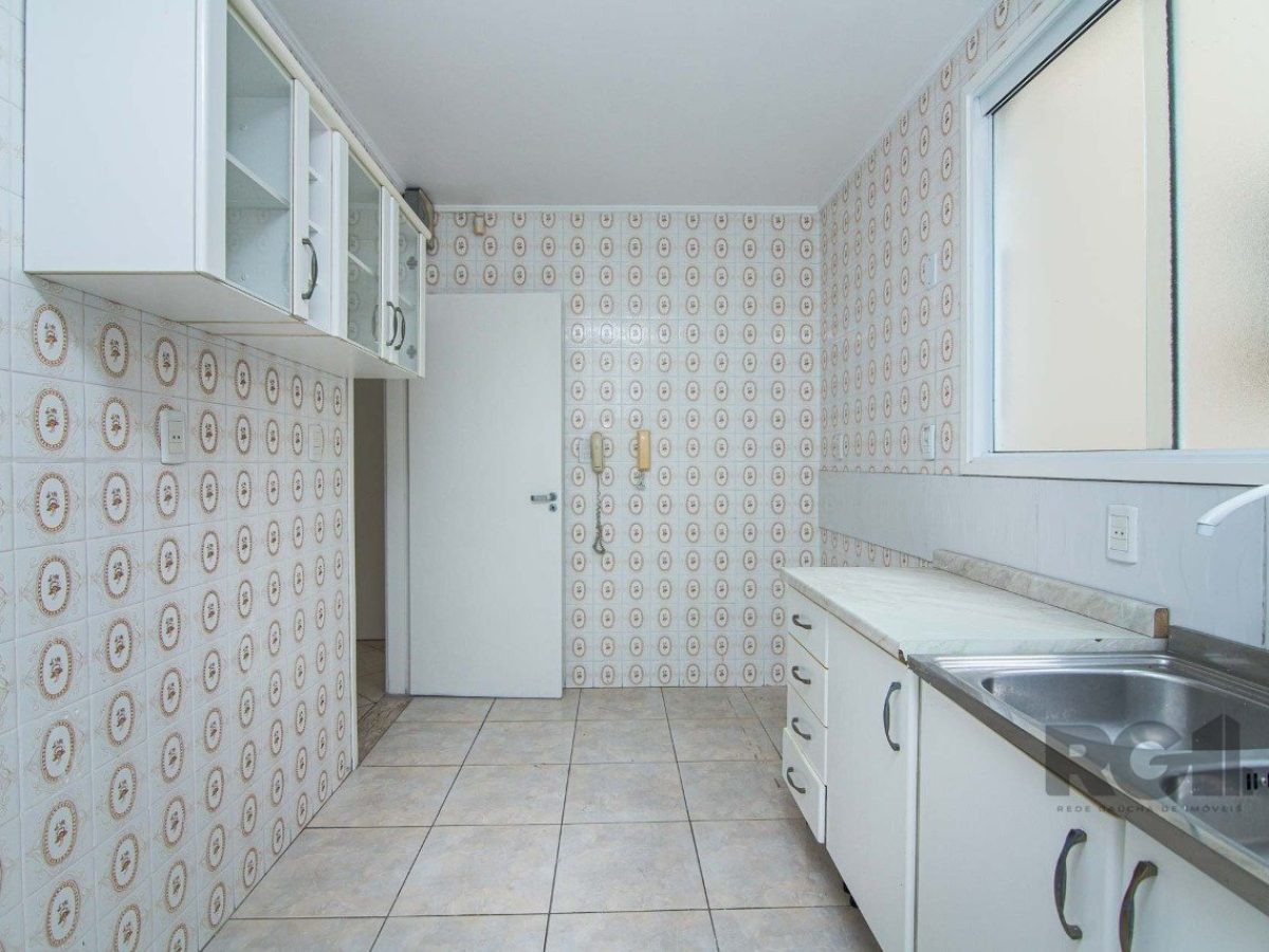 Apartamento à venda com 69m², 2 quartos, 1 vaga no bairro Jardim do Salso em Porto Alegre - Foto 1