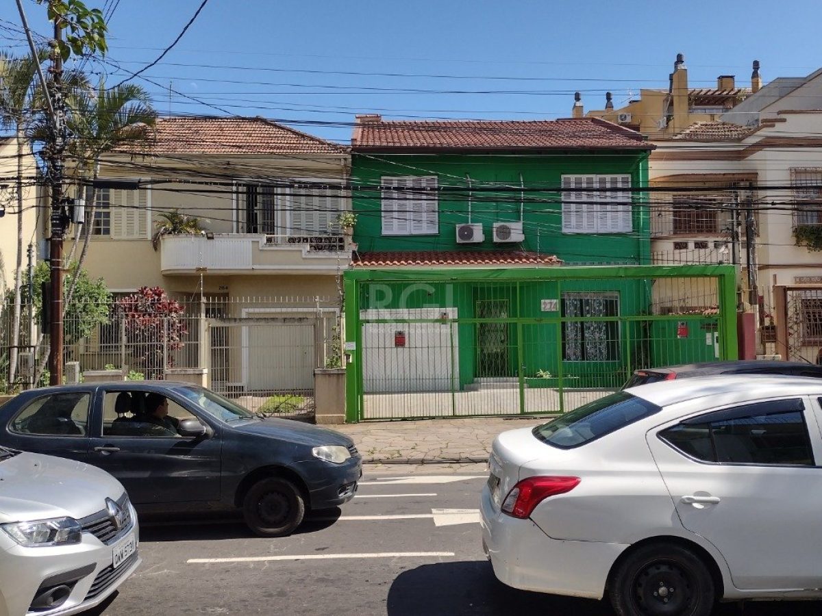 Casa à venda com 292m², 3 quartos, 1 suíte, 2 vagas no bairro Cidade Baixa em Porto Alegre - Foto 1