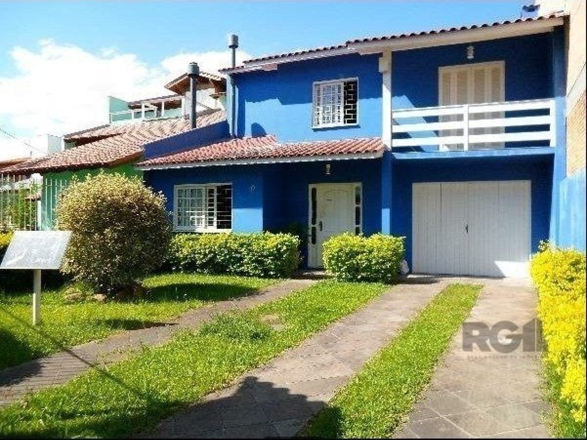 Casa à venda com 142m², 3 quartos, 1 suíte, 3 vagas no bairro Ipanema em Porto Alegre - Foto 1