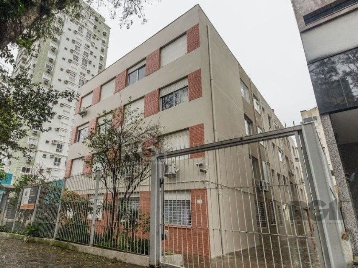 Apartamento à venda com 76m², 2 quartos no bairro Petrópolis em Porto Alegre - Foto 1