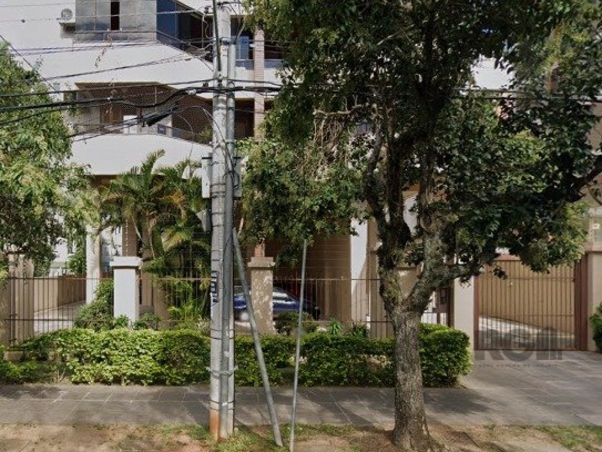 Apartamento à venda com 82m², 2 quartos, 1 suíte, 4 vagas no bairro Tristeza em Porto Alegre - Foto 1