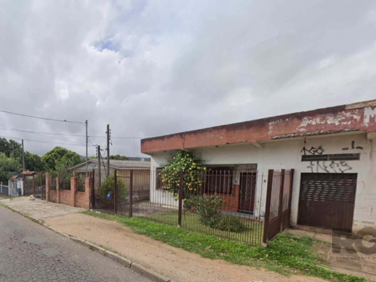 Casa à venda com 149m², 3 quartos no bairro Cristal em Porto Alegre - Foto 1