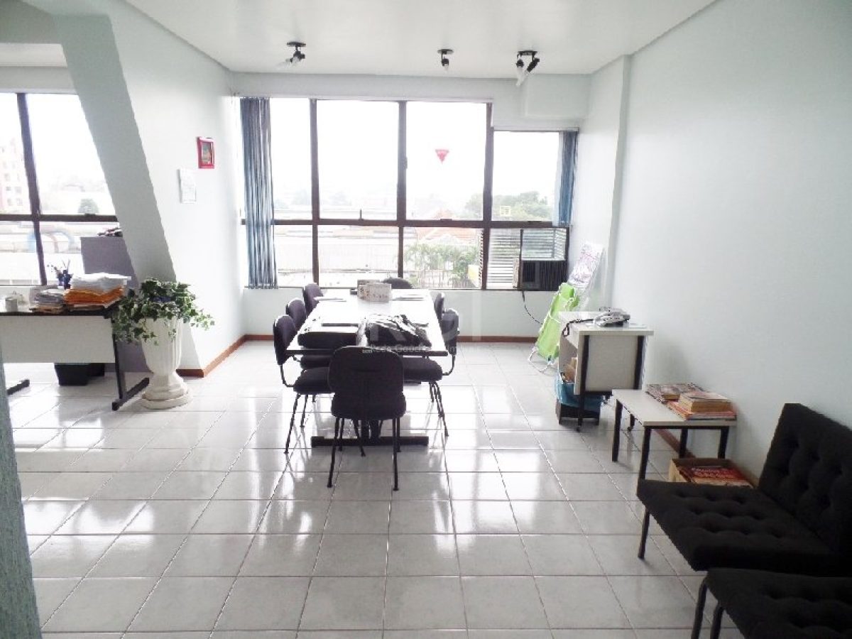 Conjunto/Sala à venda com 60m² no bairro Vila Ipiranga em Porto Alegre - Foto 1