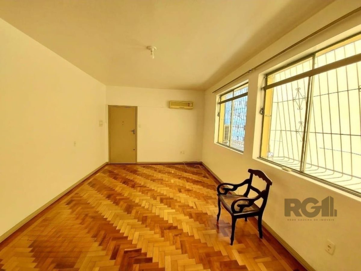 Apartamento à venda com 135m², 5 quartos no bairro Floresta em Porto Alegre - Foto 1