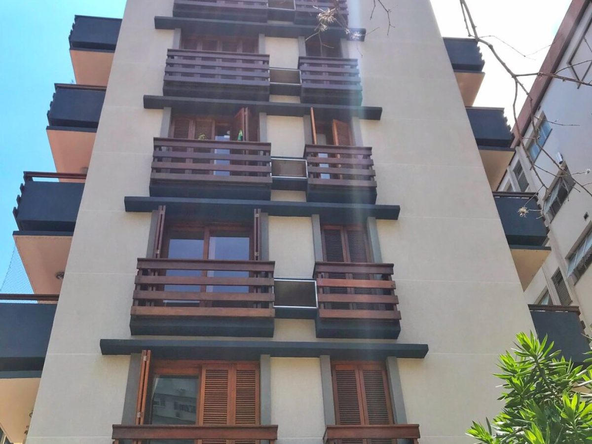 Apartamento à venda com 170m², 3 quartos, 1 suíte, 2 vagas no bairro Independência em Porto Alegre - Foto 1