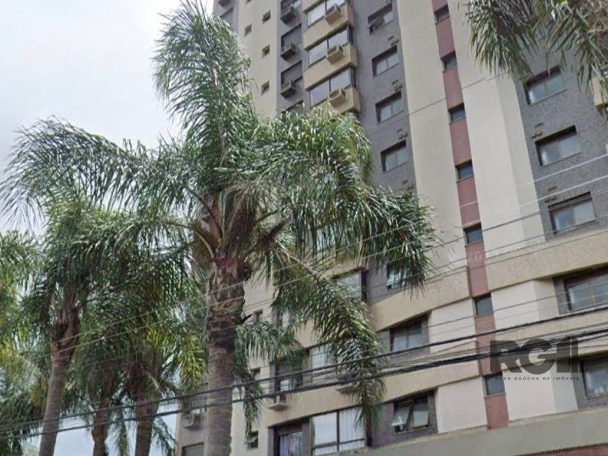 Apartamento à venda com 83m², 3 quartos, 1 suíte, 2 vagas no bairro Santana em Porto Alegre - Foto 1