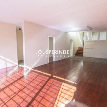 Casa para alugar com 180m², 3 quartos no bairro Petrópolis em Porto Alegre