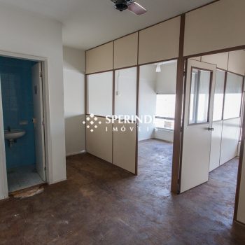 Sala para alugar com 30m² no bairro Centro em Porto Alegre