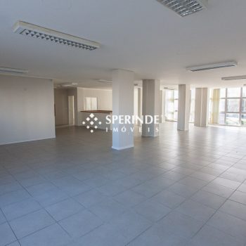 Sala para alugar com 250m² no bairro Partenon em Porto Alegre