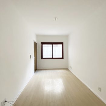 Apartamento para alugar com 41m², 1 quarto no bairro Santa Cecilia em Porto Alegre