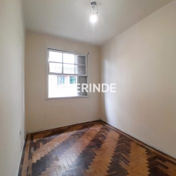 Apartamento para alugar com 47m², 2 quartos no bairro Centro em Porto Alegre