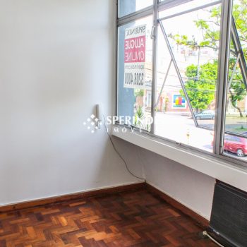 Sala para alugar com 40m² no bairro Floresta em Porto Alegre