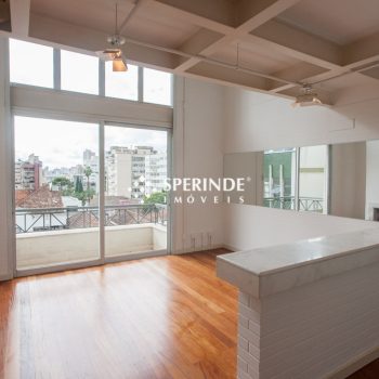 Apartamento para alugar com 77m², 1 quarto, 2 vagas no bairro Moinhos de Vento em Porto Alegre