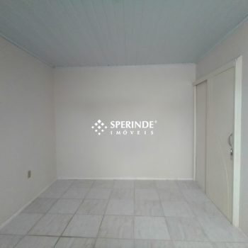 Casa para alugar com 80m², 3 quartos no bairro Mariland em Caxias do Sul